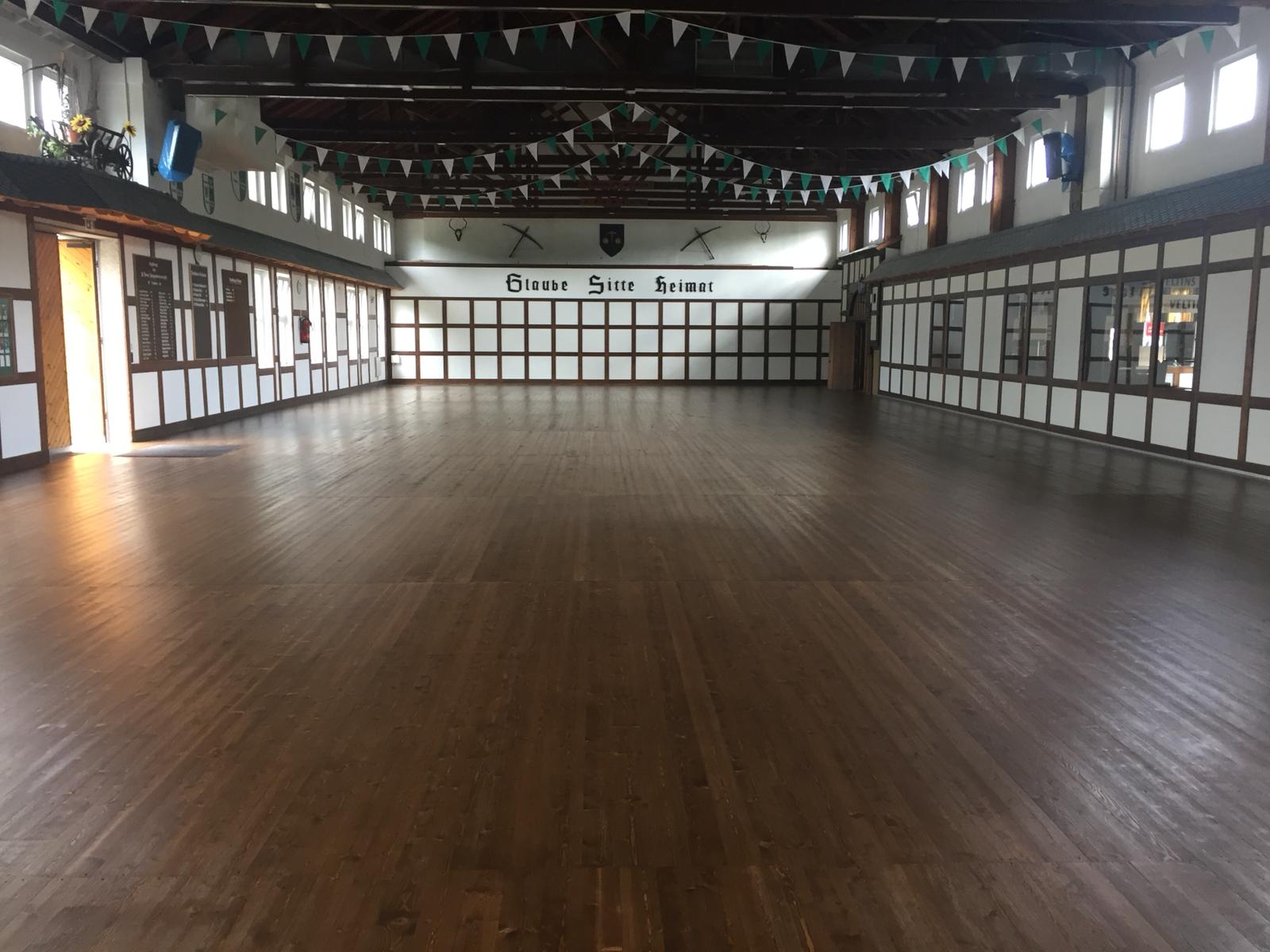 Hallenboden der Schützenhalle
